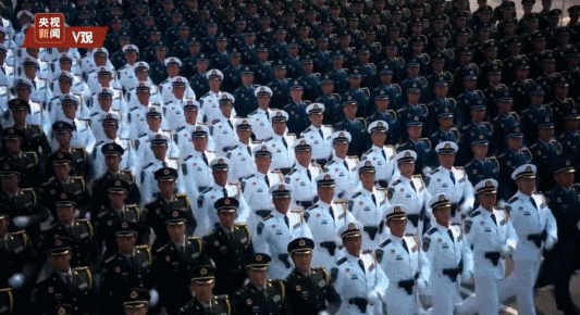 一身戎裝盡顯中國軍人風(fēng)采 中正<a href='/' target='_blank'><u>節(jié)能鍋爐</u></a>為軍需服裝的制造貢獻(xiàn)力量