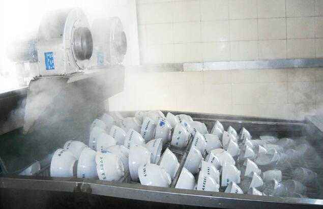 部分知名餐飲企業漲價 餐飲業如何做好快速消毒殺菌？